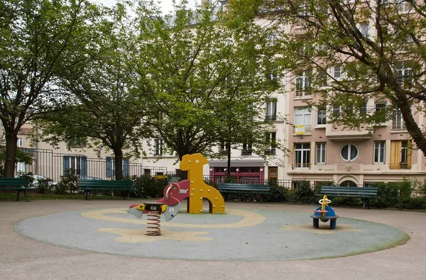Piazza giochi d'infanzia — Foto Stock