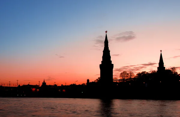 Moscou, Place Rouge sur fond de coucher de soleil rouge Photos De Stock Libres De Droits