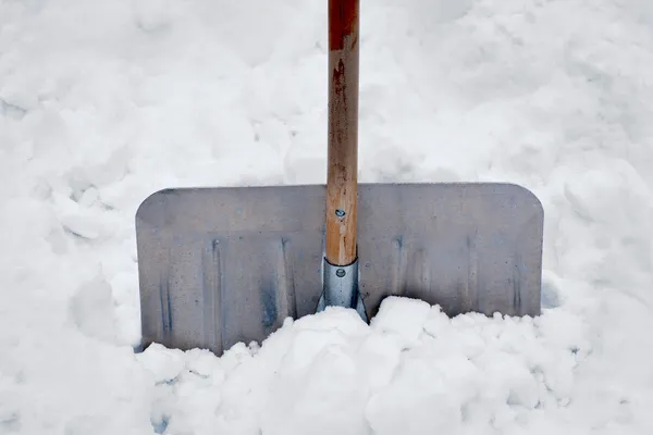 Lopata na sníh — Stock fotografie