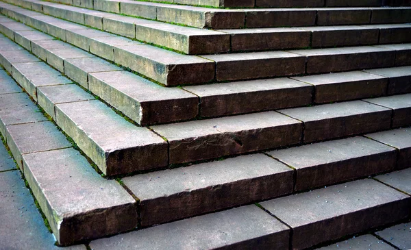 오래 된 석조 계단 — 스톡 사진