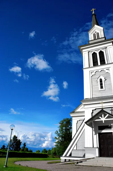 Houten land kerk — Stockfoto
