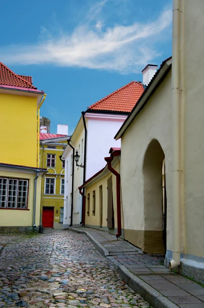 Calle estrecha en Tallin —  Fotos de Stock