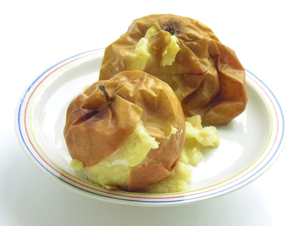 Diyet gıda olarak pişmiş elma — Stok fotoğraf