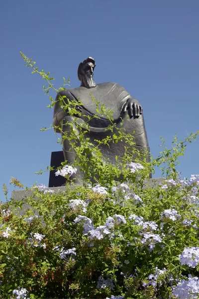 国王的石质纪念碑佩塔尔 · 穆克尼克在第四 — 图库照片