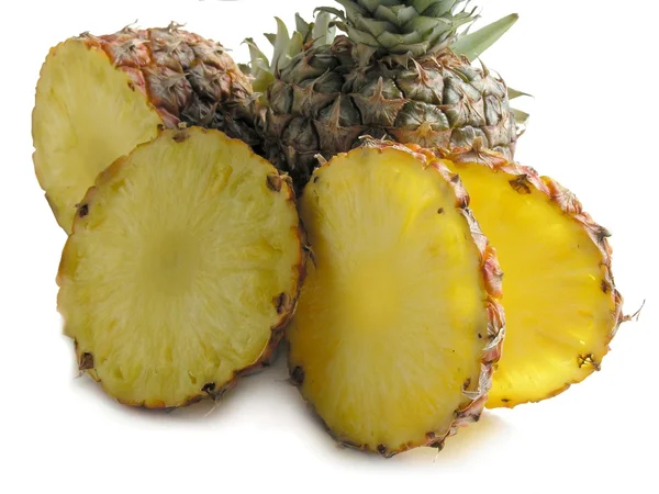 Zlaté plátky ananasu — Stock fotografie