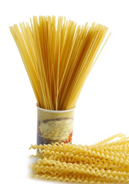 çeşitli spagetti makarna