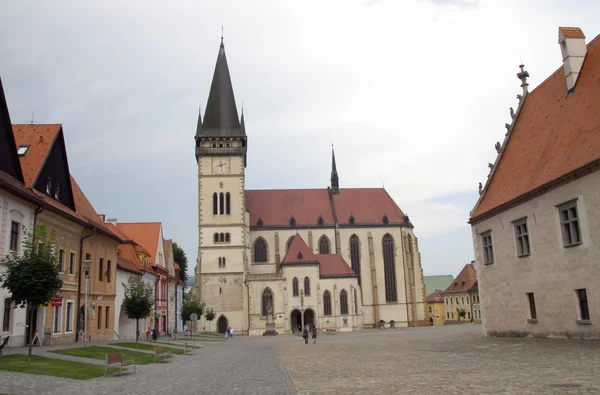Katholische, gotische, alte basilische Kirche st.egidian in bardejov — Stockfoto