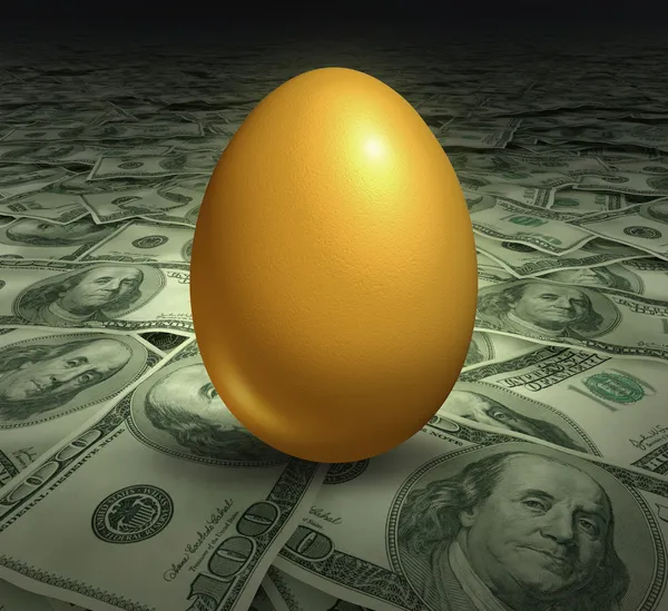 Golden retirement savings investment symbol — Stock Photo, Image