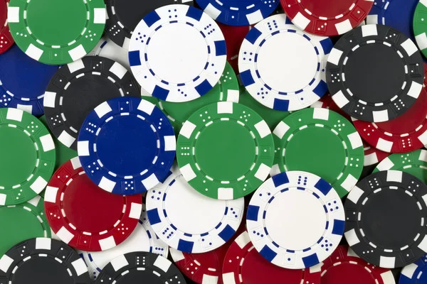 Актуальность покерных жетонов — стоковое фото