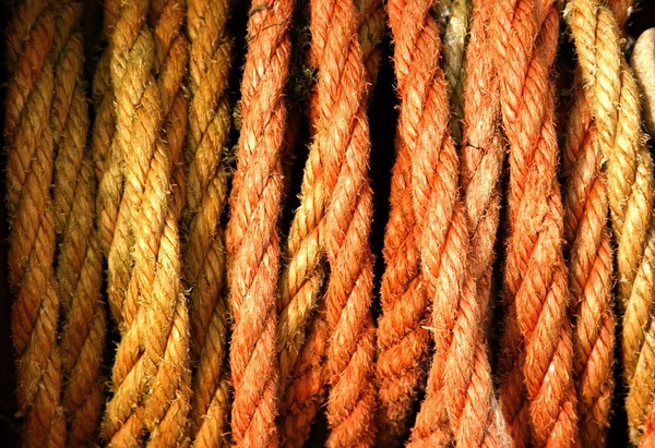 Corda di colore arancione e giallo o oro — Foto Stock