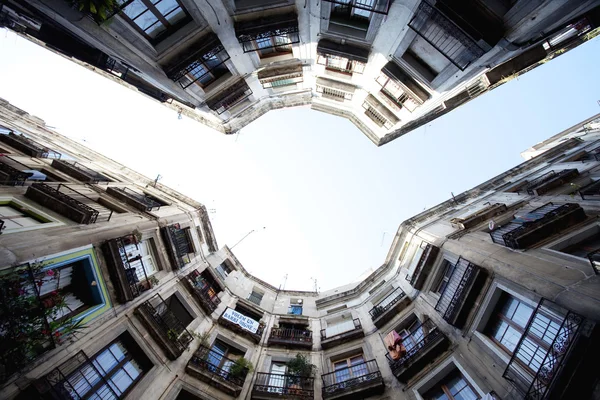 stock image Round square in Barrio Gotico - Calle Milans in the city of Barcelona