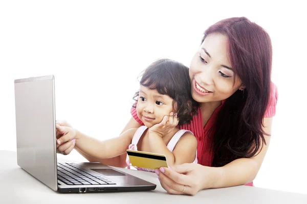 Online shopping för barn — Stockfoto