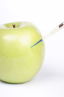 genetik bir elma değiştirerek