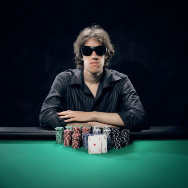 Texas hold'em poker: kazanan