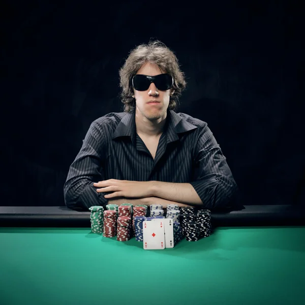 Texas Hold 'em poker: o vencedor — Fotografia de Stock