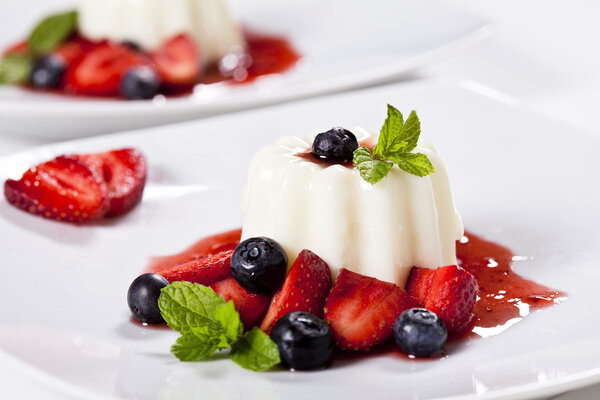 Красочная Панна-Котта
