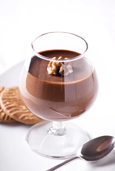 ガラスでチョコレートのムース — ストック写真