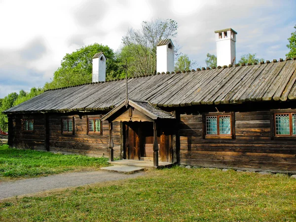 Ekologiczne kabina starego szwedzki — Zdjęcie stockowe