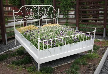 flowerbed cennet
