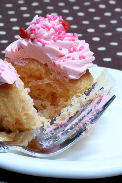 Pink Cupcake with Sprinkles — Stock Photo, Image