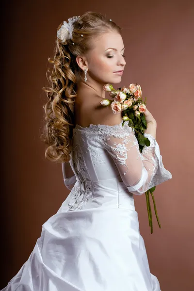豪华新娘婚礼发型 — 图库照片