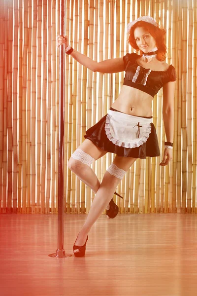 Sexy pól taneční žena. — Stock fotografie