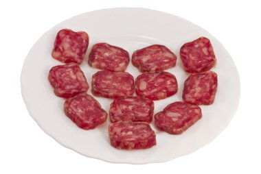 Tütsülenmiş sosis dilimleri