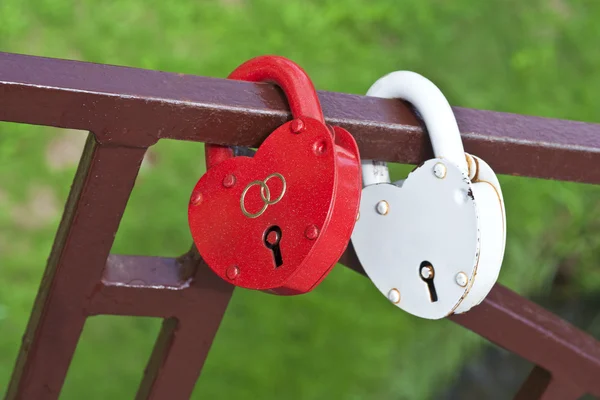Two locks in the form of hearts — Stock Photo, Image