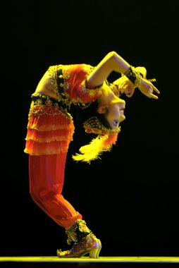 Çin Uygur dansçı