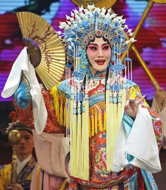Pretty chinese opera actress clipart