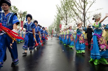 turne göstermek Çin etnik dans performansı