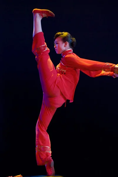 Modern dancer — Stock Photo, Image