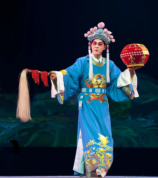 Kínai hagyományos opera színész, színházi jelmez — Stock Fotó