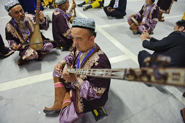 stock image Uighur Maixirefu folk musicians