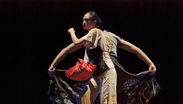 Китайский современный танцор — стоковое фото