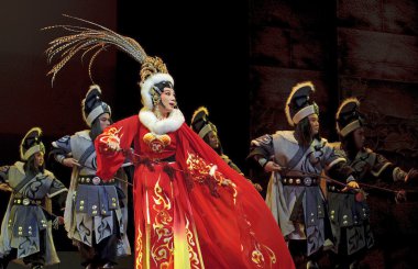 oldukça Çince Geleneksel opera oyuncu tiyatro kostüm