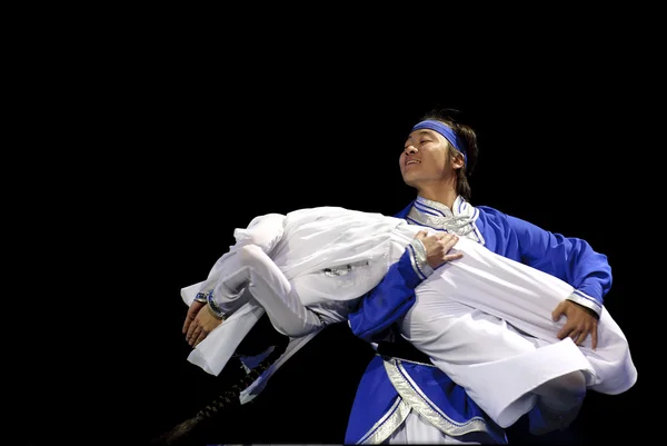 Inner Mongolia Ulan Muqir dancers — Stock Photo, Image