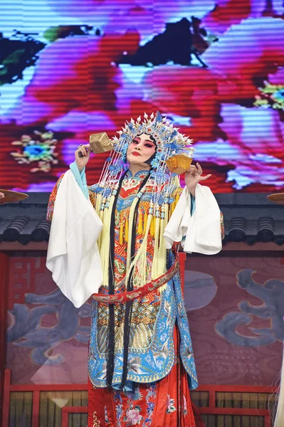stock image Pretty chinese chinese traditional opera actress