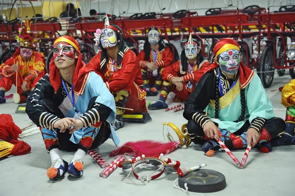 stock image Chinese Puning Yingge folk dancers resting