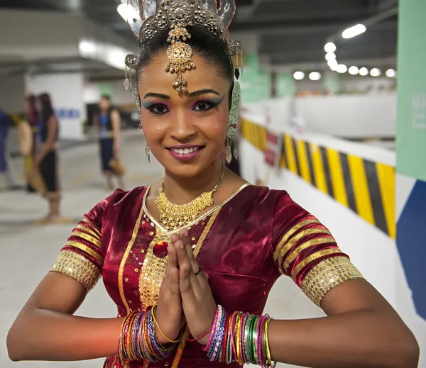 Sri Lankalı geleneksel dansçı — Stok fotoğraf