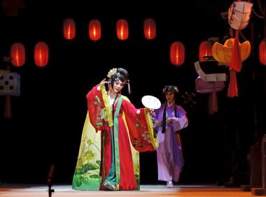 Pretty chinese chinese traditional opera actress clipart