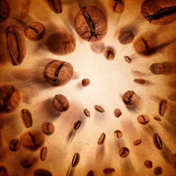 Fliegende Kaffeebohnen — Stockfoto