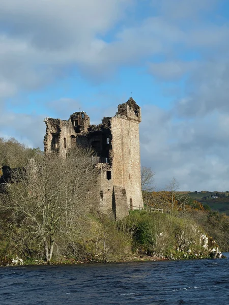 Urquhart castle, schottland. — Stockfoto