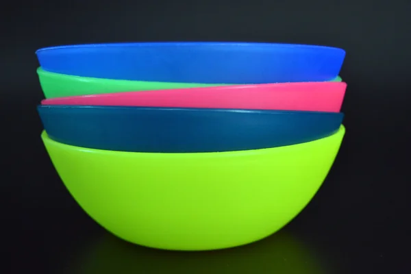 プラスチック製のボウルの色 — ストック写真