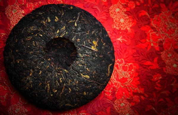 Siyah çay puer — Stok fotoğraf