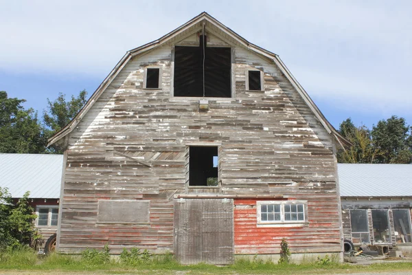 Staré opuštěné stodoly — Stock fotografie