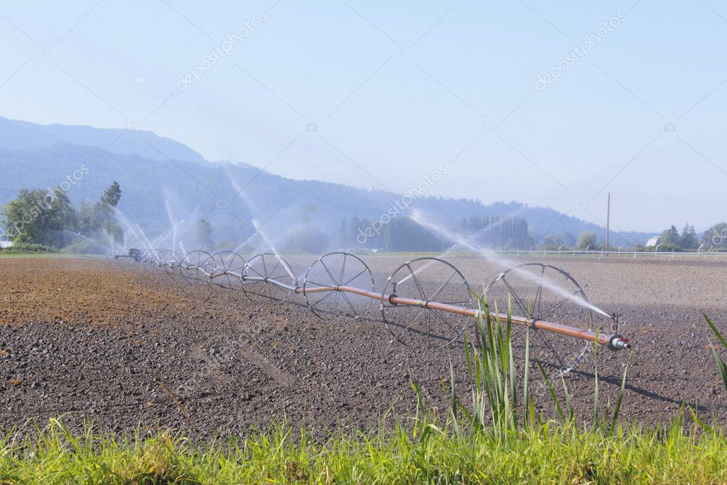 Washington State Farm Irrigation Stock Photo by ©modfos 12009396