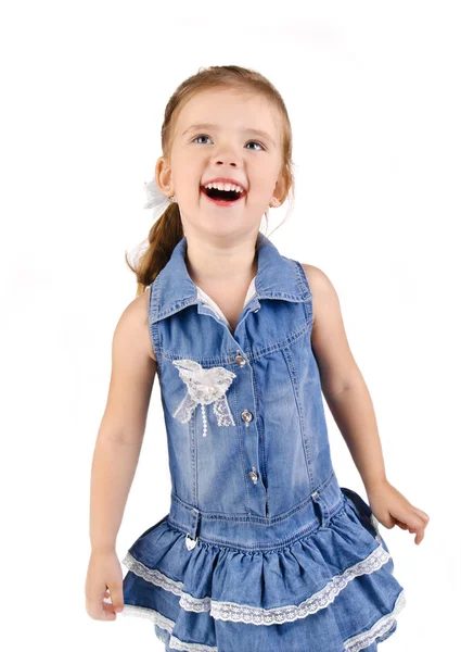 Портрет милої усміхненої дівчинки в сукні — стокове фото