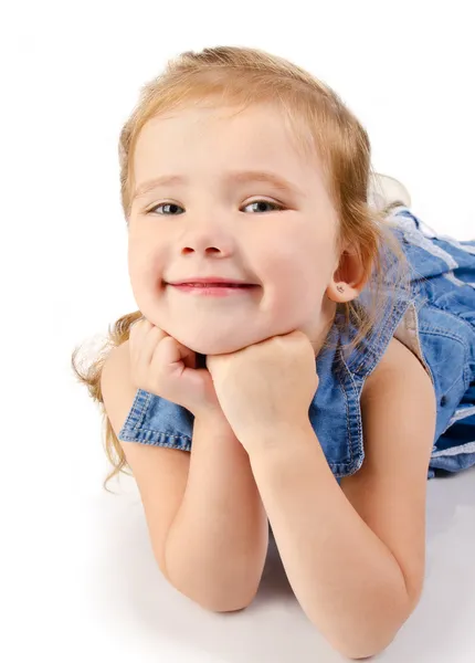 Πορτρέτο του χαμογελαστό χαριτωμένο κοριτσάκι απομονωθεί — Φωτογραφία Αρχείου