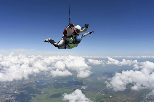 Photo de parachutisme. En tandem . — Photo